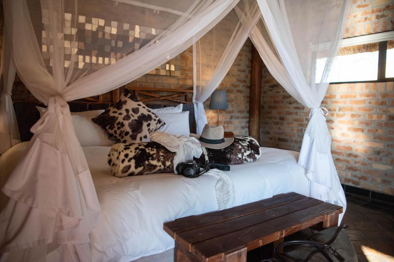 Morakane Safari Lodge Vryburg Buitenkant foto